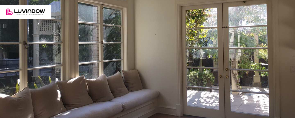 Exploring the Differences Between Wood and Metal Entry Doors: Choosing the Perfect Front Door for Your Home